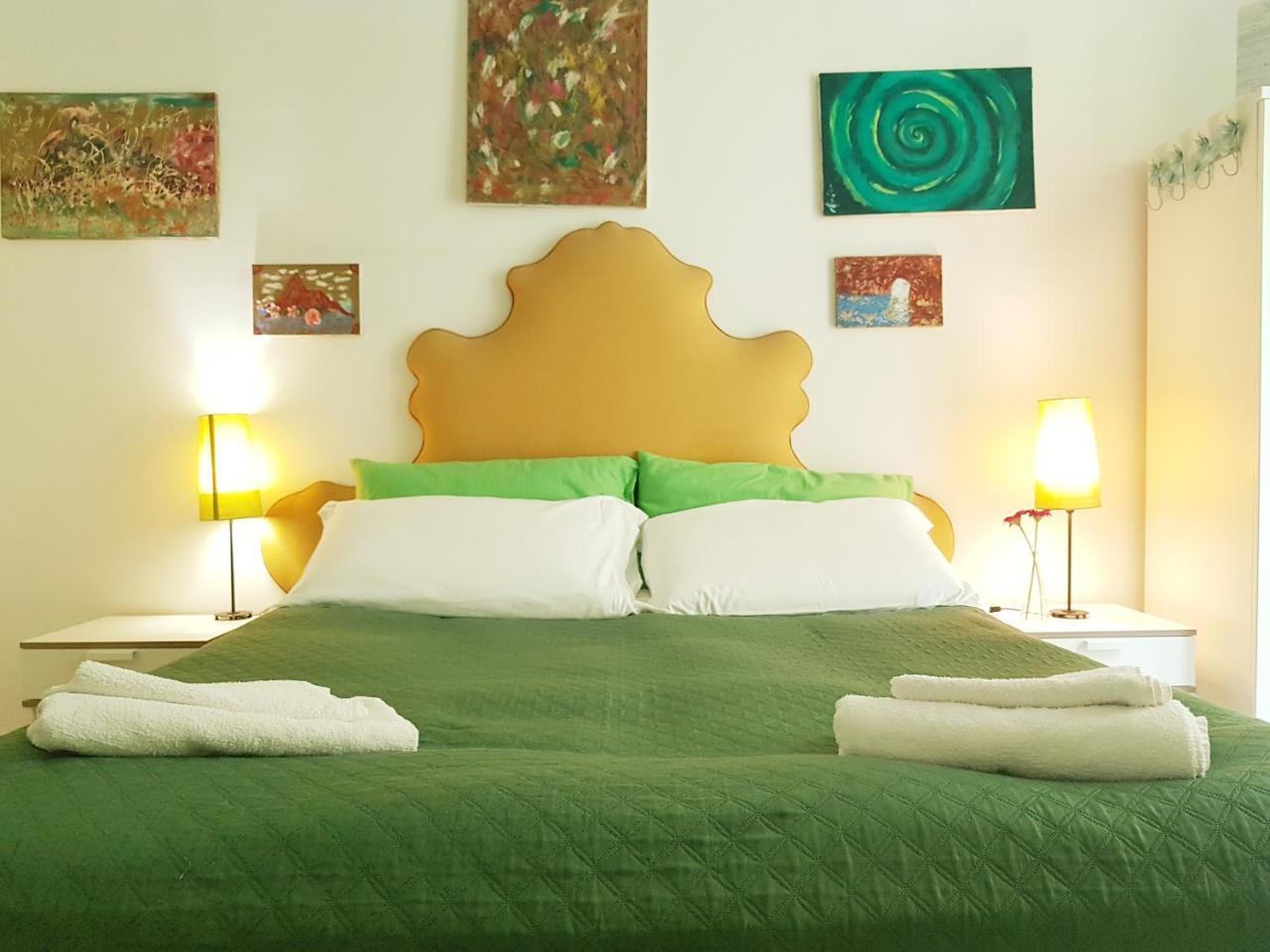 B&B Platamon Naples Exterior photo