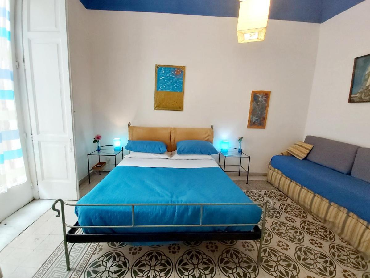 B&B Platamon Naples Exterior photo